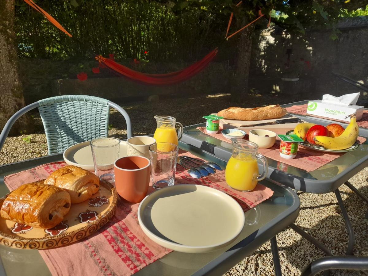 Avol D'Oiseau Bed & Breakfast Villers-Farlay Dış mekan fotoğraf
